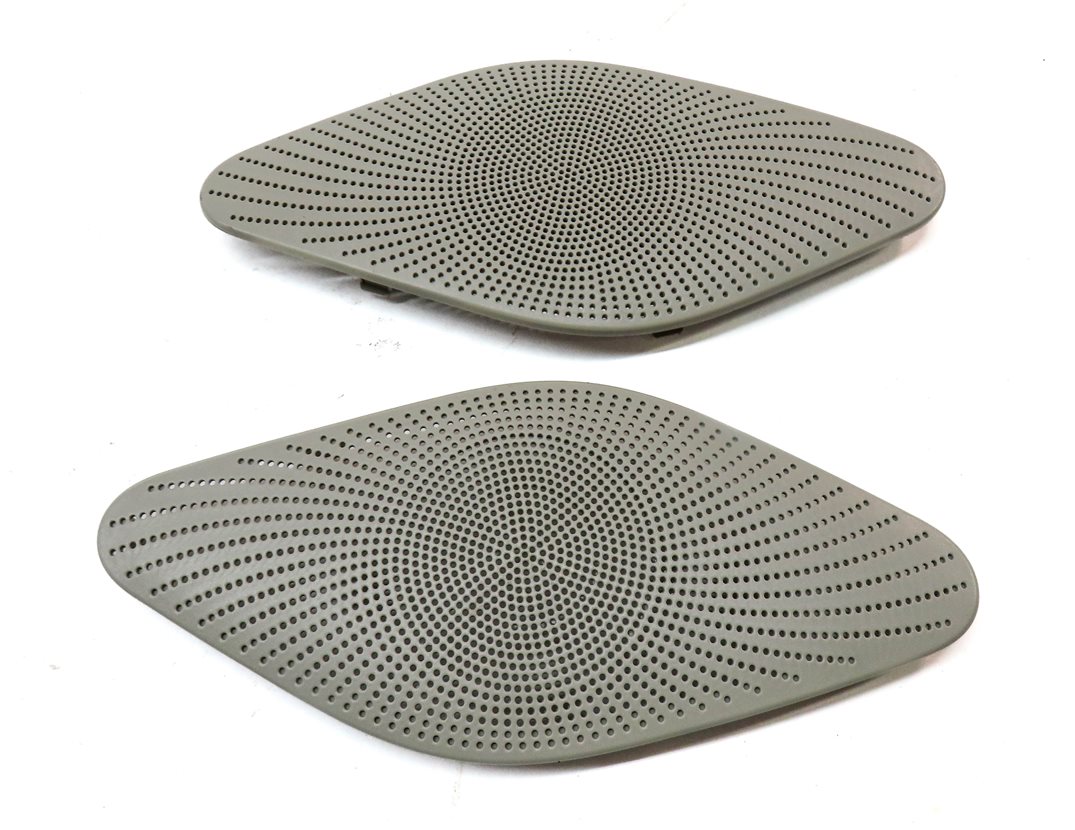 Thumbnail 5: 12 AUDI Q5 (B8 8R) BANG OLUFSEN SPEAKER GRILLE TRIM COVER SET/13 (BLACK/SILVER)