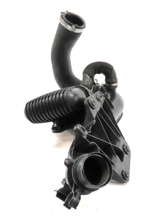 Thumbnail 4: 2012 AUDI Q5 (B8 8R) 2.0L (CAEB) ENGINE INTERCOOLER PRESSURE PIPE DAMPER BOX