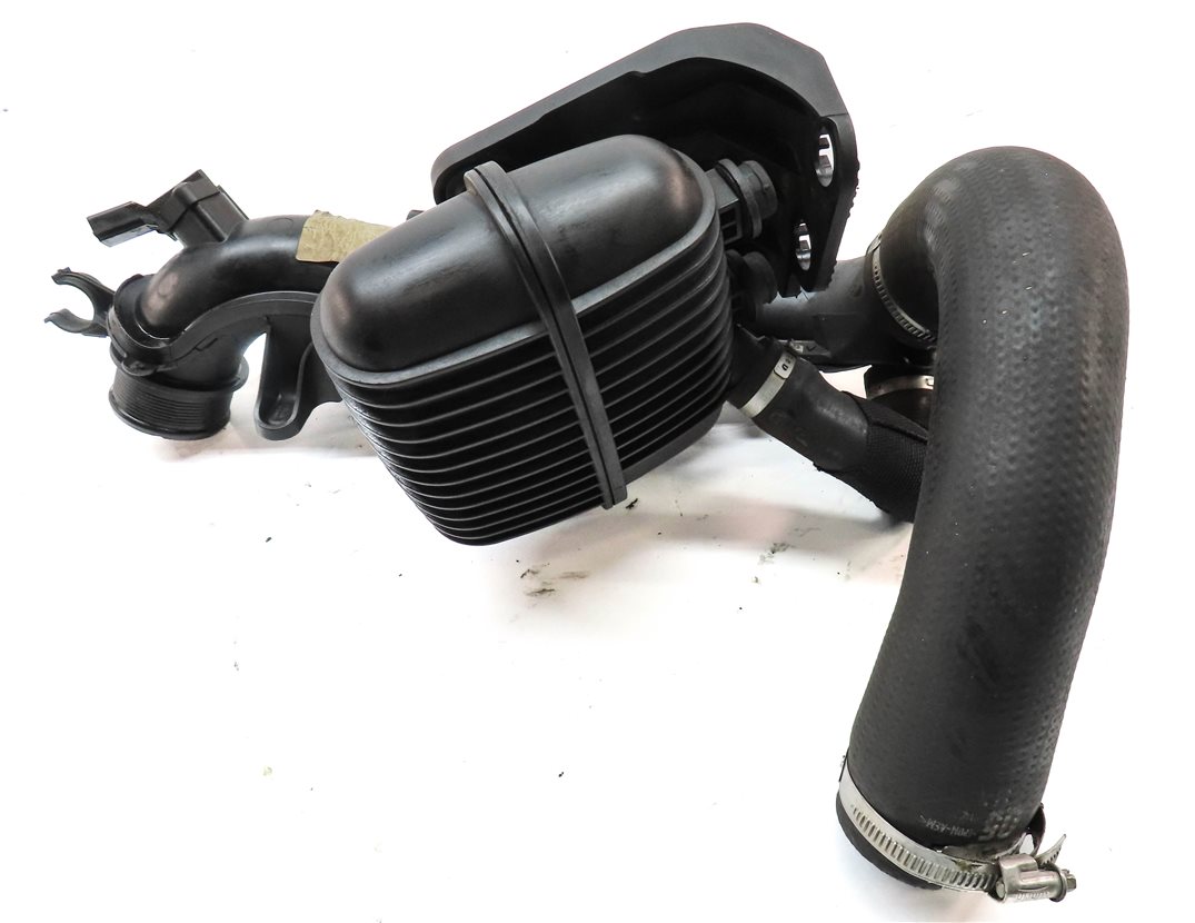 Thumbnail 6: 2012 AUDI Q5 (B8 8R) 2.0L (CAEB) ENGINE INTERCOOLER PRESSURE PIPE DAMPER BOX