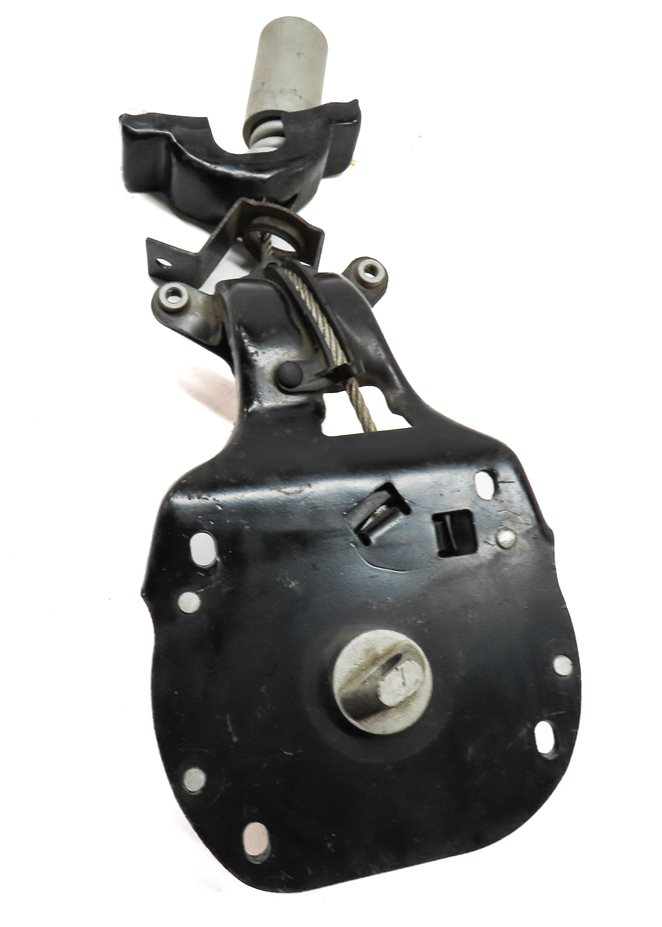 Thumbnail 6: 2006 RANGE ROVER SPORT (L320) EMERGENCY SPARE TIRE CARRIER CABLE WINCH HOLDER