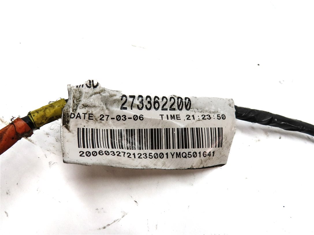 Thumbnail 4: 2006 RANGE ROVER SPORT (L320) REAR PDC PARK SENSOR SET w/ HARNESS (BLACK)