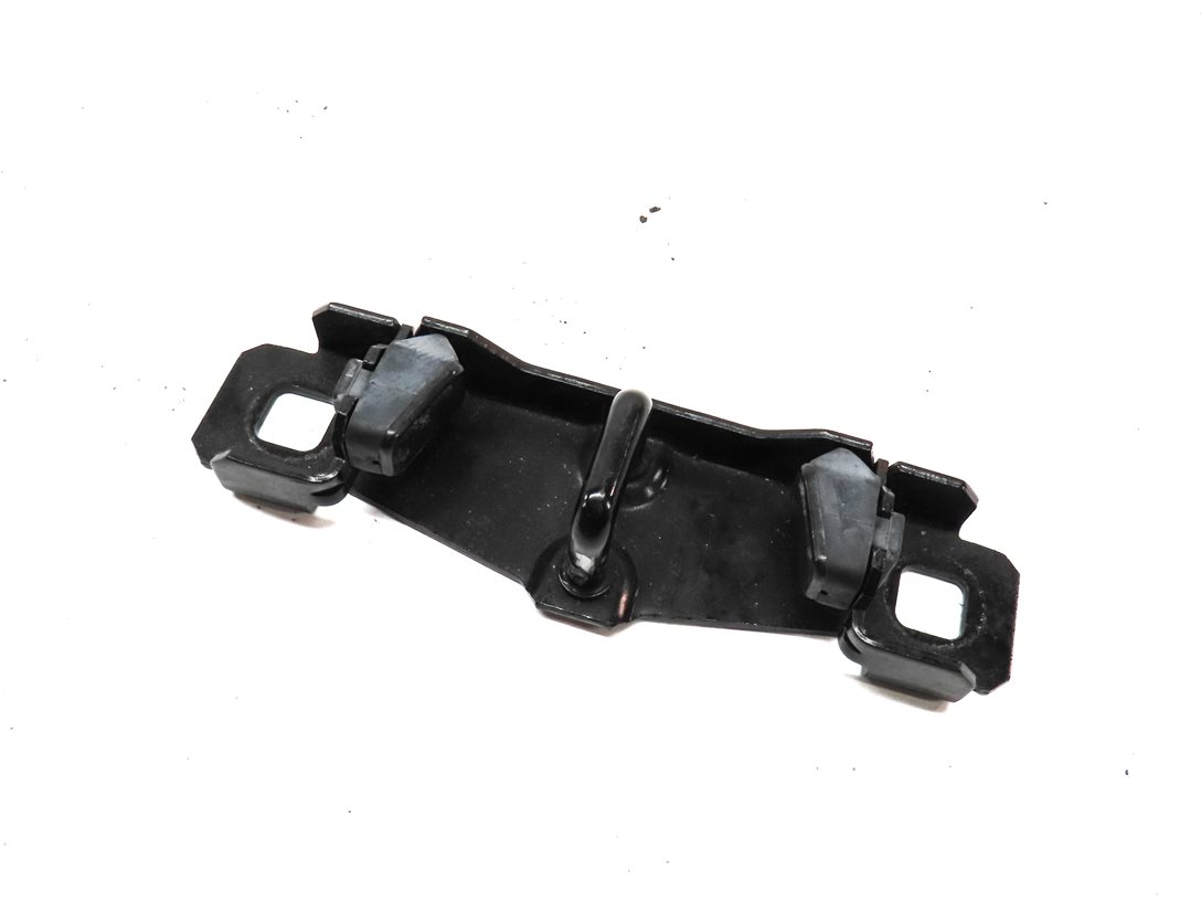 2006 RANGE ROVER SPORT (L320) REAR TRUNK LOCK LATCH STRIKER PLATE