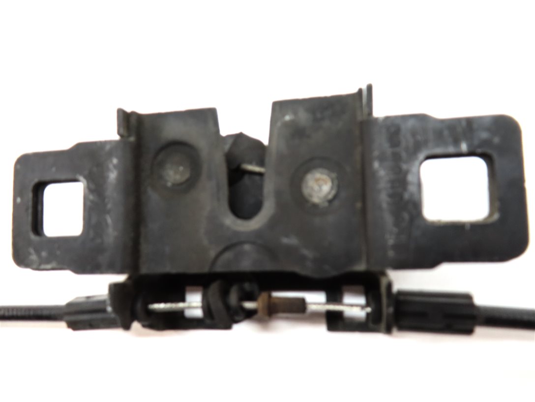 Thumbnail 8: 2006 RANGE ROVER SPORT (L320) FRONT LOWER HOOD LOCK LATCH SET-2 w/ RELEASE CABLE
