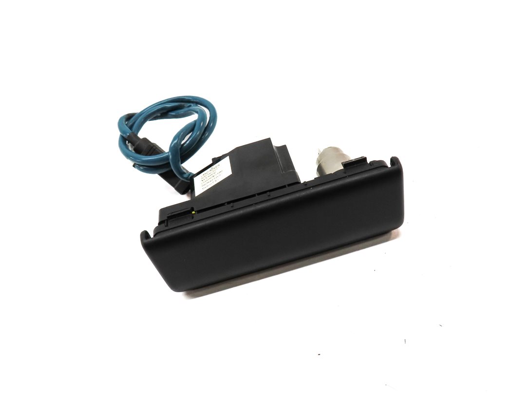 Thumbnail 3: 2006 RANGE ROVER SPORT (L320) REAR ENTERTAINMENT AUDIO VIDEO IN INPUT JACK PANEL