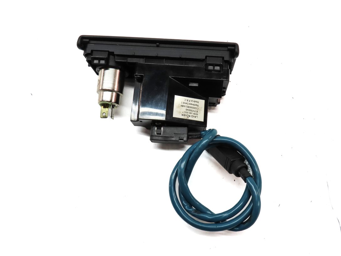 Thumbnail 5: 2006 RANGE ROVER SPORT (L320) REAR ENTERTAINMENT AUDIO VIDEO IN INPUT JACK PANEL