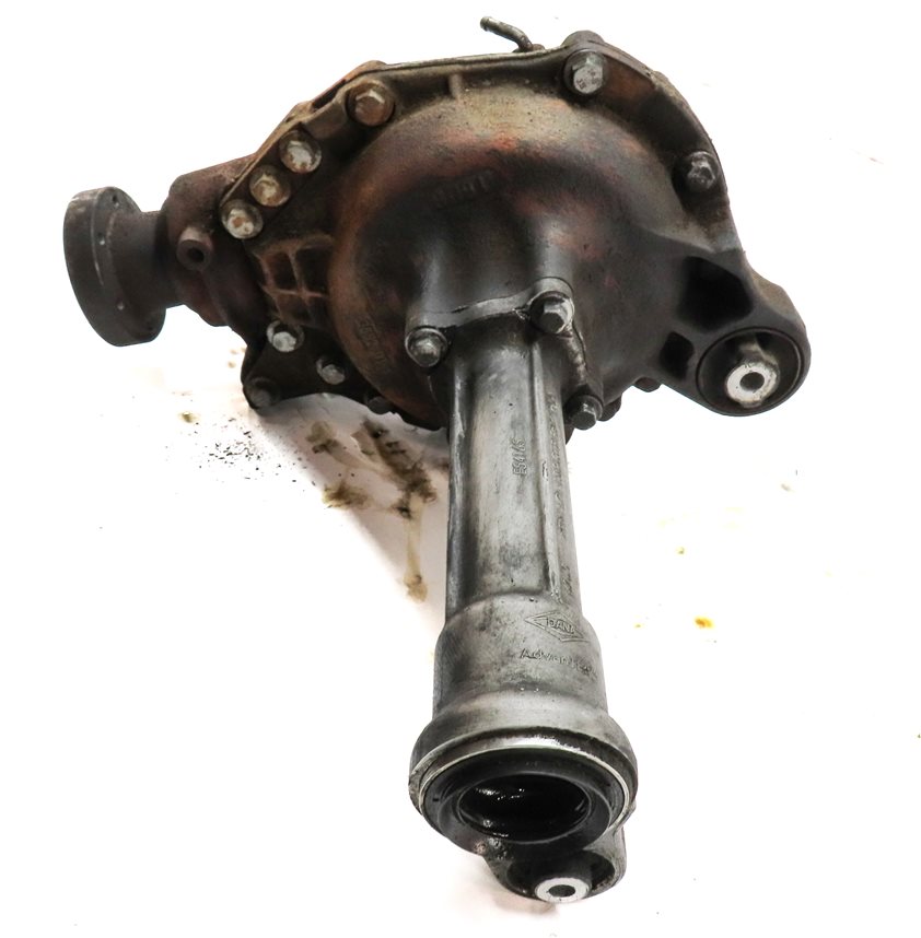 Thumbnail 2: 06-13 LR4 RANGE ROVER SPORT L320 (4.2L / 5.0L) FRONT DIFFERENTIAL CARRIER (3.54)