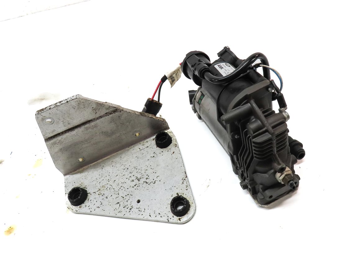 Thumbnail 3: 05-16 LAND ROVER LR3 LR4 / RANGE ROVER SPORT (L320) SUSPENSION COMPRESSOR (AMK)