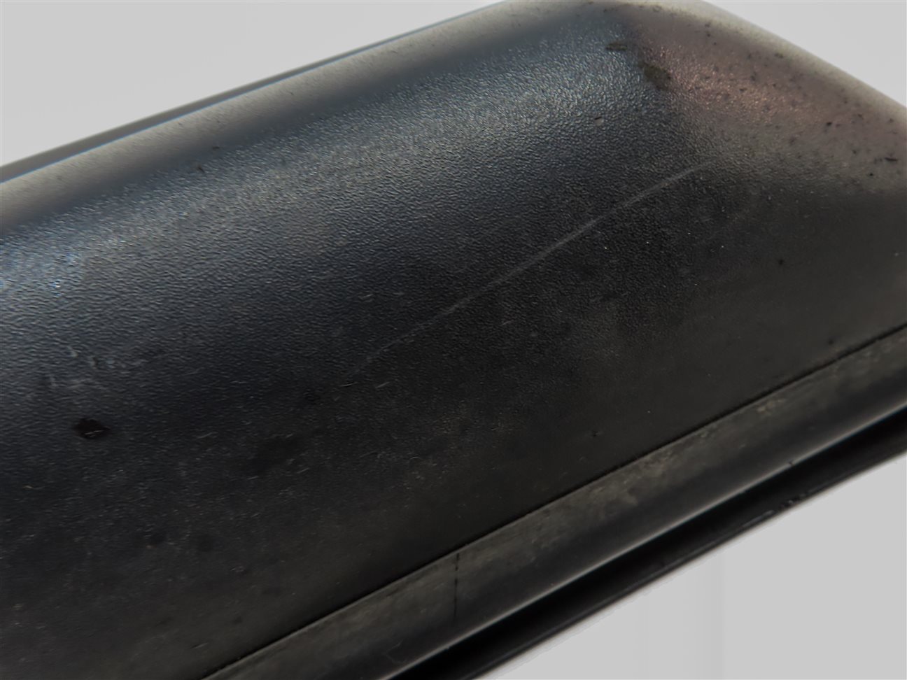 Thumbnail 7: 2006 RANGE ROVER SPORT (L320) REAR RIGHT DOOR LOWER MOULDING RUNNER TRIM