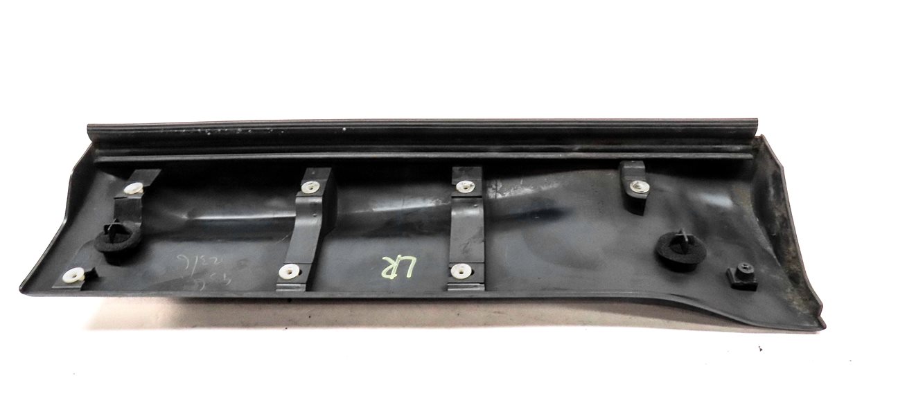 Thumbnail 5: 2006 RANGE ROVER SPORT (L320) REAR LEFT DOOR LOWER MOULDING RUNNER TRIM