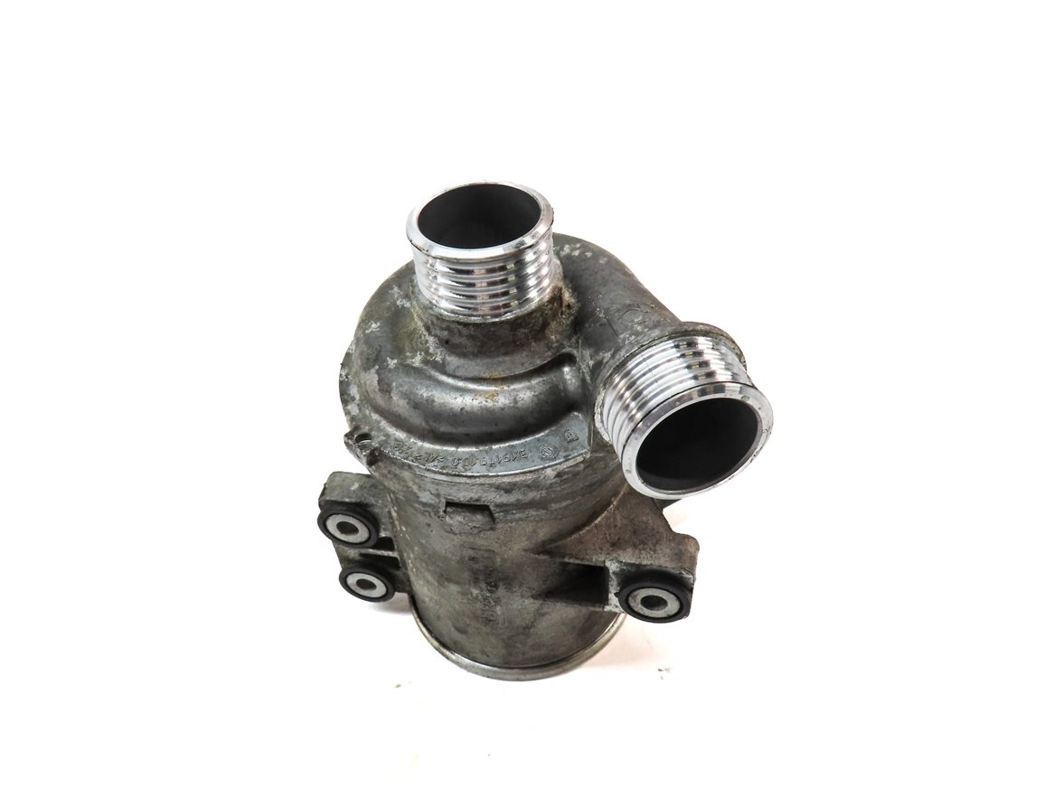 Thumbnail 2: 12-18 BMW 328i 428i 528i X3 X5 Z4 (F30 F31 F32 F10 E84 F15 F25) 2.0L WATER PUMP