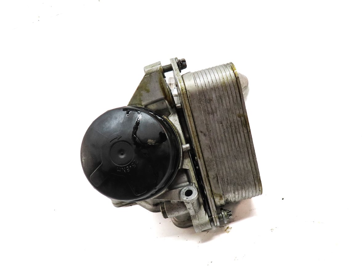 Thumbnail 3: 2014 BMW X1 (E84) 2.0L (N20) ENGINE OIL FILTER HOUSING w/ CAP AND OIL COOLER
