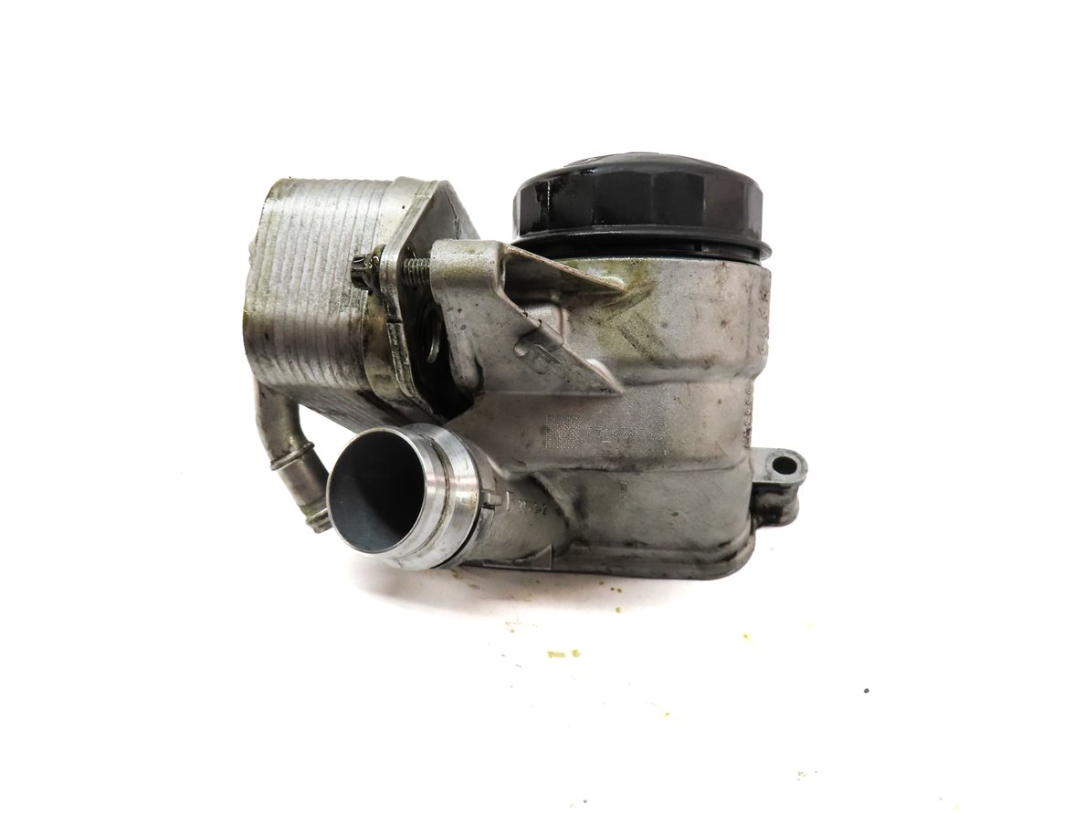 Thumbnail 5: 2014 BMW X1 (E84) 2.0L (N20) ENGINE OIL FILTER HOUSING w/ CAP AND OIL COOLER