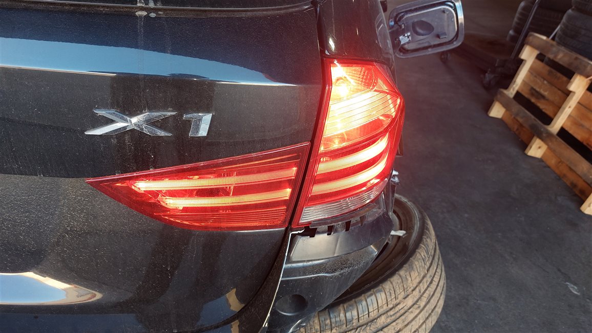 Thumbnail 2: 2012-2015 BMW X1 (E84) RIGHT PASSENGER REAR TRUNK INNER TAILLIGHT LIGHT LAMP