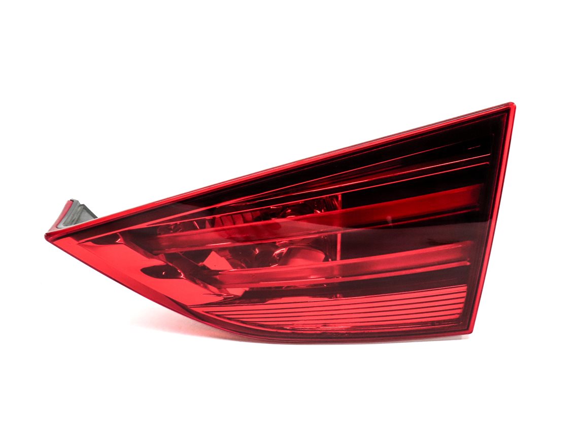 Thumbnail 3: 2012-2015 BMW X1 (E84) RIGHT PASSENGER REAR TRUNK INNER TAILLIGHT LIGHT LAMP