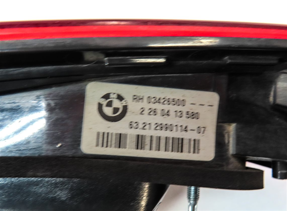 Thumbnail 6: 2012-2015 BMW X1 (E84) RIGHT PASSENGER REAR TRUNK INNER TAILLIGHT LIGHT LAMP