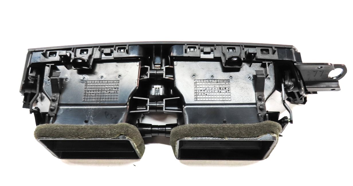 Thumbnail 5: 2014 BMW X1 (E84) FRONT CENTER DASH HVAC A/C HEATER AIR VENT (BLACK)