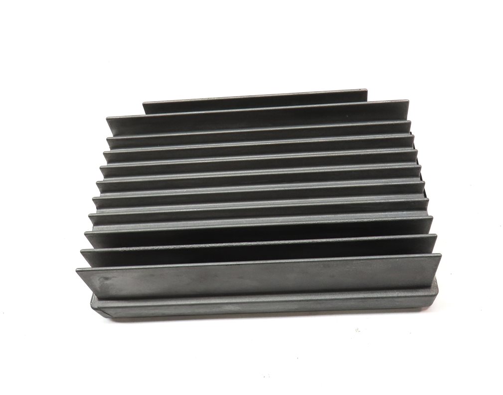 Thumbnail 2: 2012-2015 BMW X1 (E84) RADIO STEREO AUDIO AMP AMPLIFIER (LEAR)