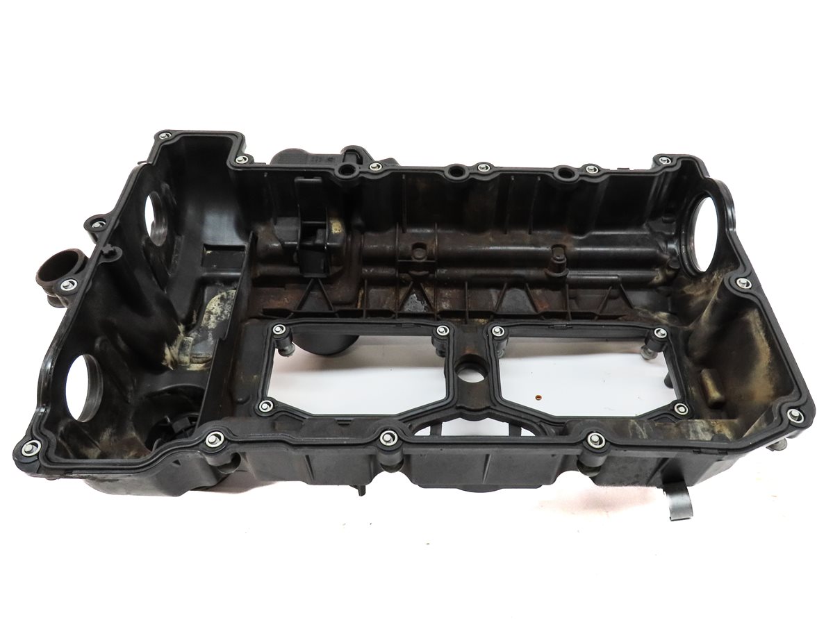 Thumbnail 6: 13-18 BMW 228i 320i 328i 428i 528i X1 X3 X5 Z4 - 2.0L TURBO ENGINE VALVE COVER