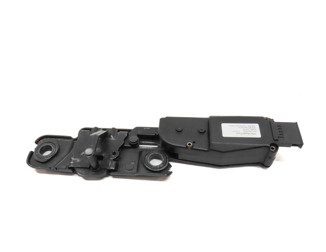 Thumbnail 4: 2015 AUDI Q3 SUV (8U) REAR TRUNK TAILGATE HATCH LID LOCK LATCH STRIKER PLATE
