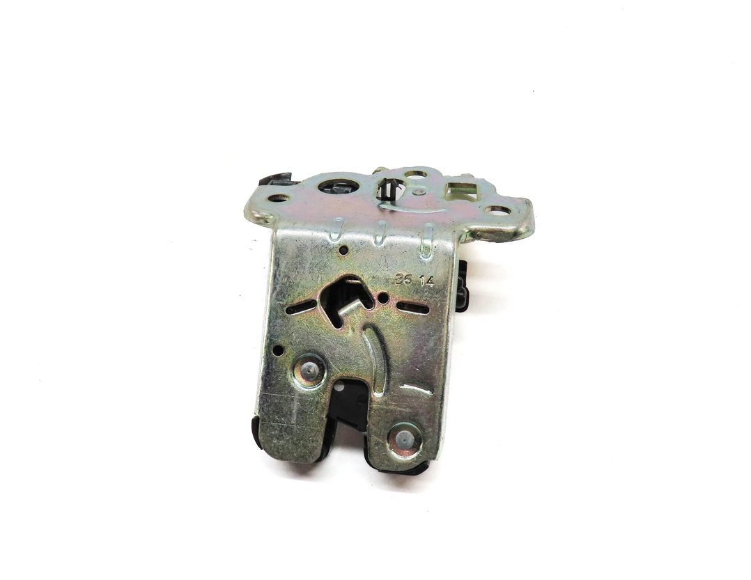 Thumbnail 2: 2015 AUDI Q3 SUV (8U) REAR TRUNK TAILGATE HATCH LID CATCH LOCK LATCH ACTUATOR