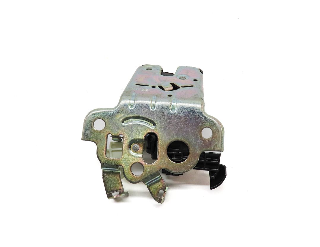 Thumbnail 4: 2015 AUDI Q3 SUV (8U) REAR TRUNK TAILGATE HATCH LID CATCH LOCK LATCH ACTUATOR