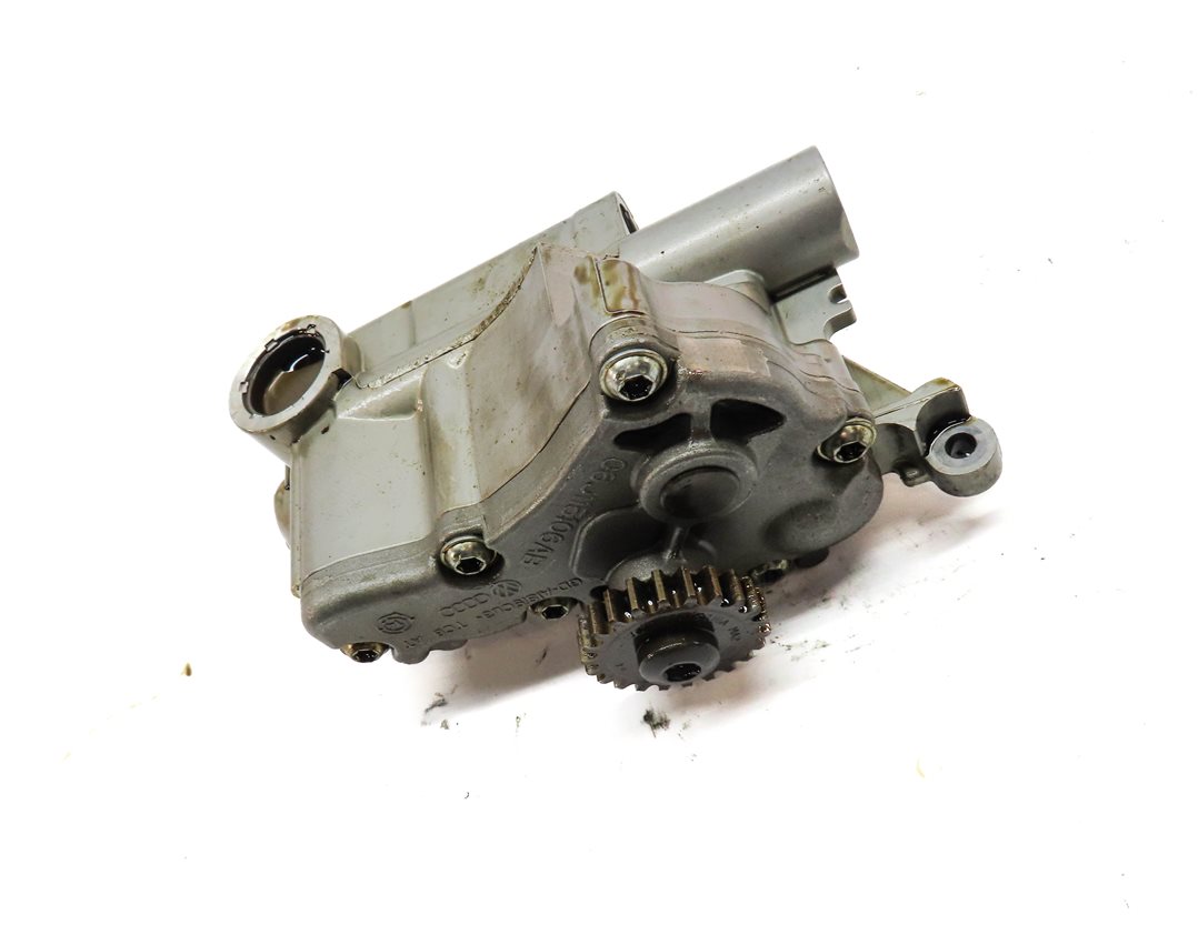 Thumbnail 3: 2015 AUDI Q3 SUV (8U) 2.0L (CCTA) ENGINE MOTOR OIL FLUID PUMP