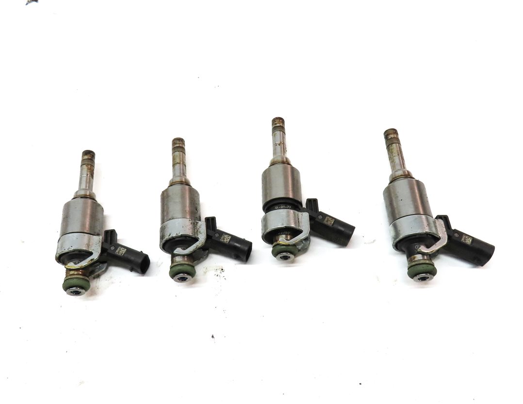 Thumbnail 2: 08-17 AUDI A3 A4 A5 A6 Q5 TT (8P B8 8K 8T 8R MK2 C7) 2.0L FSI FUEL INJECTOR SET4