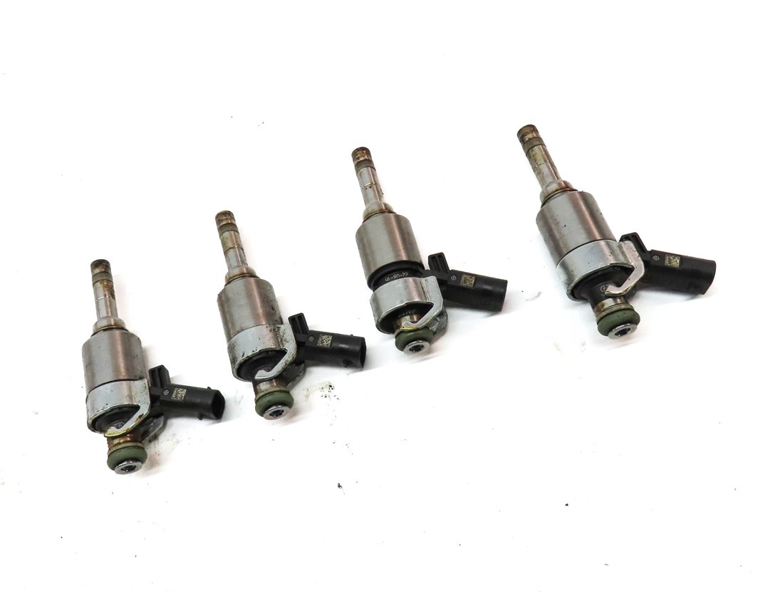 Thumbnail 3: 08-17 AUDI A3 A4 A5 A6 Q5 TT (8P B8 8K 8T 8R MK2 C7) 2.0L FSI FUEL INJECTOR SET4