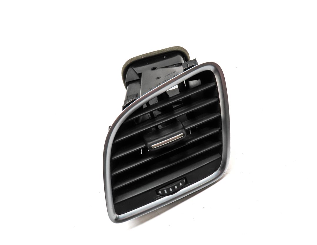 Thumbnail 3: 2015 AUDI Q3 SUV (8U) FRONT LEFT DRIVER DASH HEAT AIR AC HVAC VENT (Black)