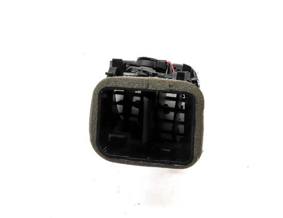 Thumbnail 4: 2015 AUDI Q3 SUV (8U) FRONT LEFT DRIVER DASH HEAT AIR AC HVAC VENT (Black)