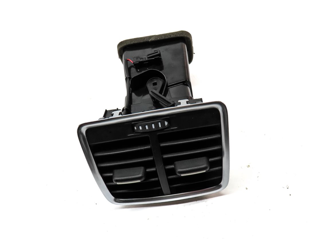 Thumbnail 2: 2015 AUDI Q3 SUV (8U) REAR CENTER CONSOLE HEAT AIR AC HVAC DUAL VENT (Gray)