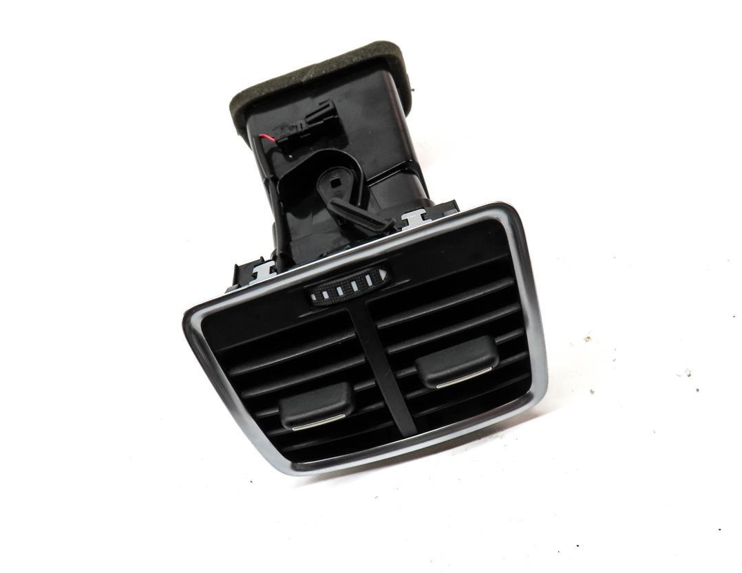 Thumbnail 3: 2015 AUDI Q3 SUV (8U) REAR CENTER CONSOLE HEAT AIR AC HVAC DUAL VENT (Gray)