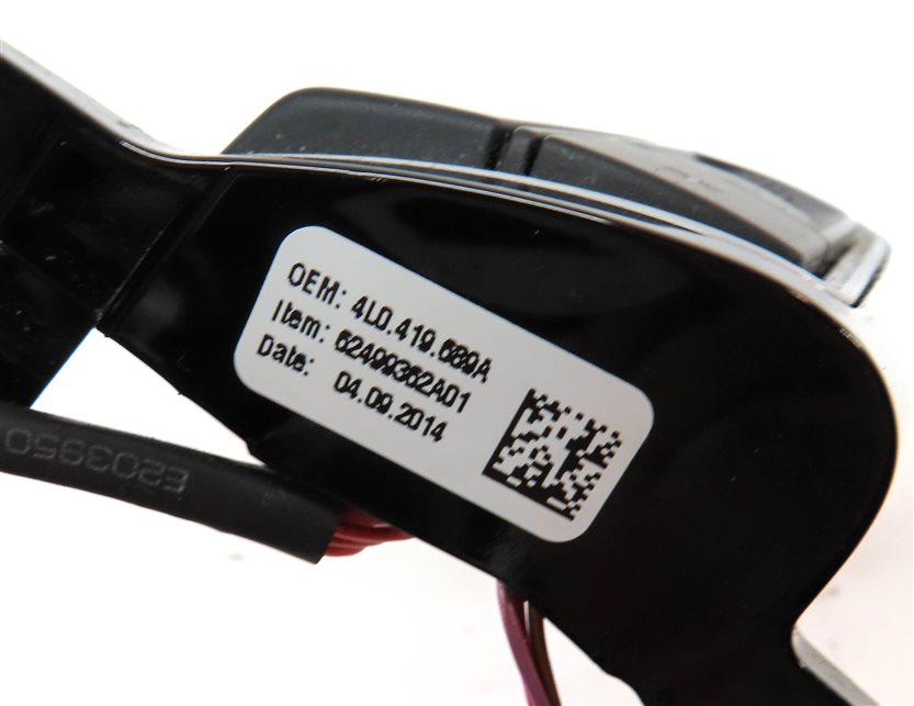 Thumbnail 6: 2015 AUDI Q3 SUV (8U) FRONT LEFT DRIVER STEERING WHEEL CONTROL SWITCH SET/2