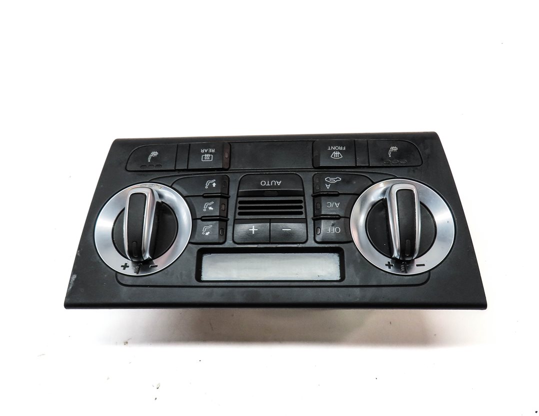 Thumbnail 4: 2015-2016 AUDI Q3 (8U) FRONT HEATER A/C TEMPERATURE CLIMATE CONTROL PANEL