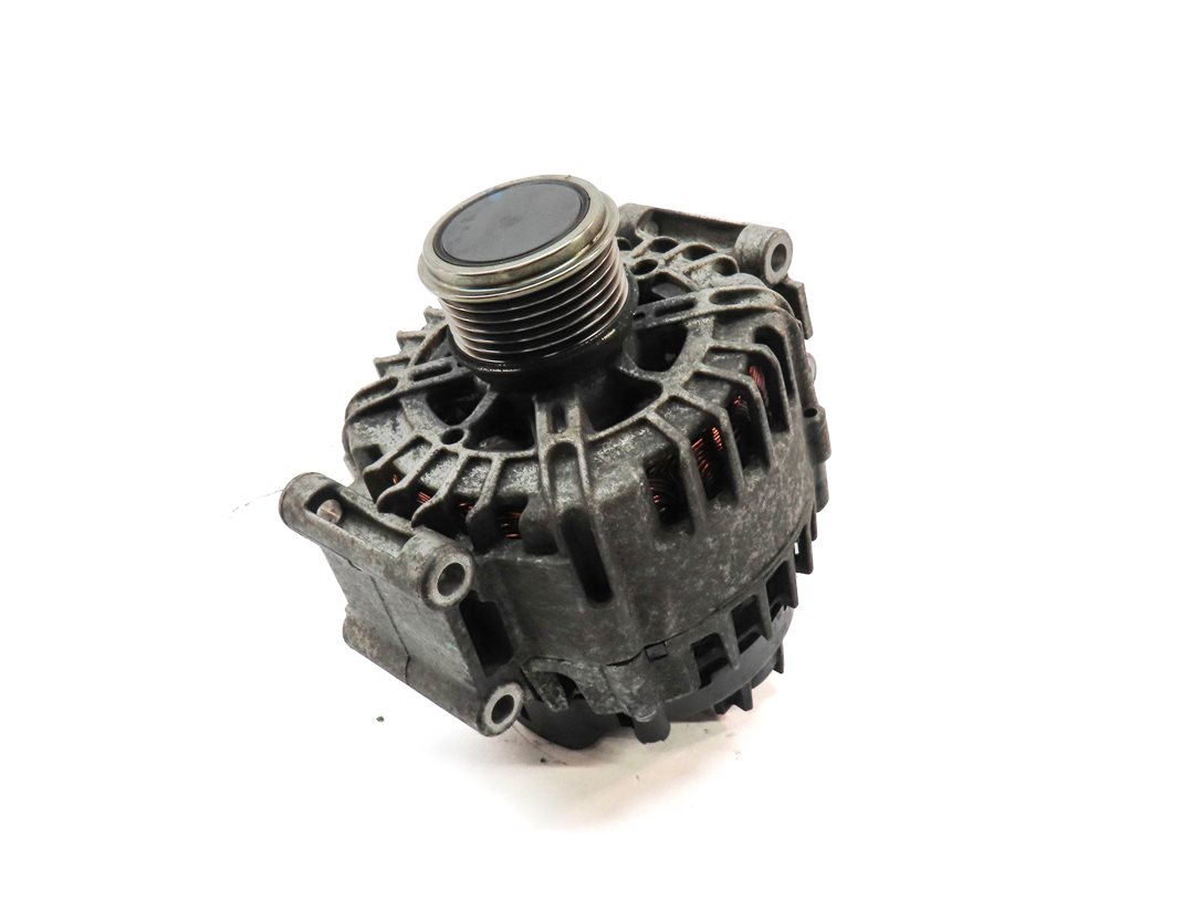 Thumbnail 2: 2015-2018 AUDI Q3 (8U) 2.0L ENGINE 140 AMP ALTERNATOR POWER GENERATOR (VALEO)