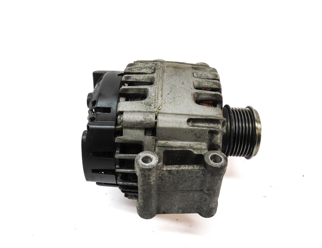 Thumbnail 7: 2015-2018 AUDI Q3 (8U) 2.0L ENGINE 140 AMP ALTERNATOR POWER GENERATOR (VALEO)