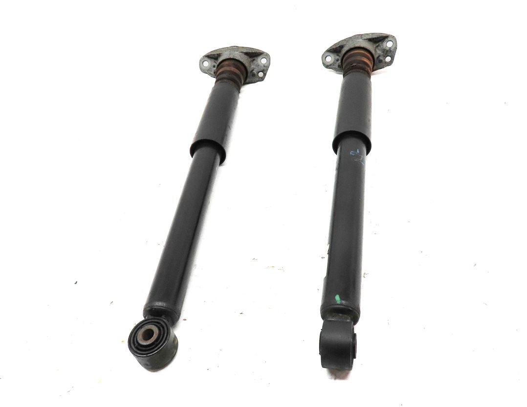 Thumbnail 2: 2015 AUDI Q3 SUV (8U) REAR LEFT & RIGHT AWD STANDARD SHOCK STRUT SET/2