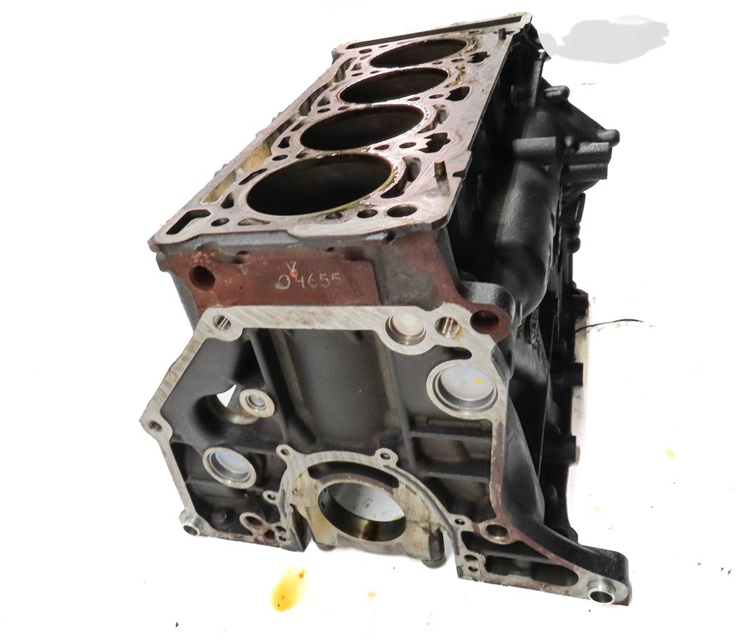 Thumbnail 7: 2014-2018 AUDI Q3 (8U) VW CC EOS TIGUAN 2.0L TURBO ENGINE CYLINDER BLOCK BARE