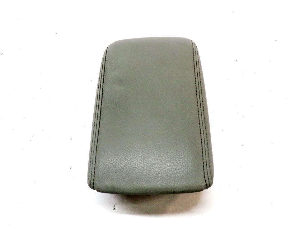 Thumbnail 2: 2015 AUDI Q3 SUV (8U) FRONT CENTER CONSOLE LID ARMREST ARM REST (Gray)