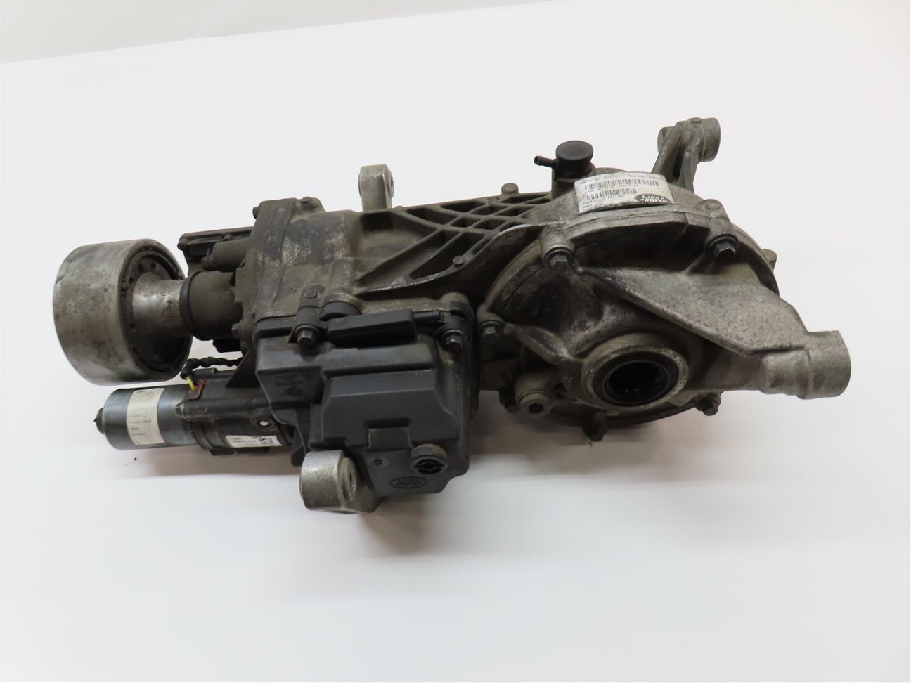 Thumbnail 3: 2016-2019 JAGUAR E-PACE DISCOVERY SPORT (L550) REAR DIFFERENTIAL GEAR CARRIER