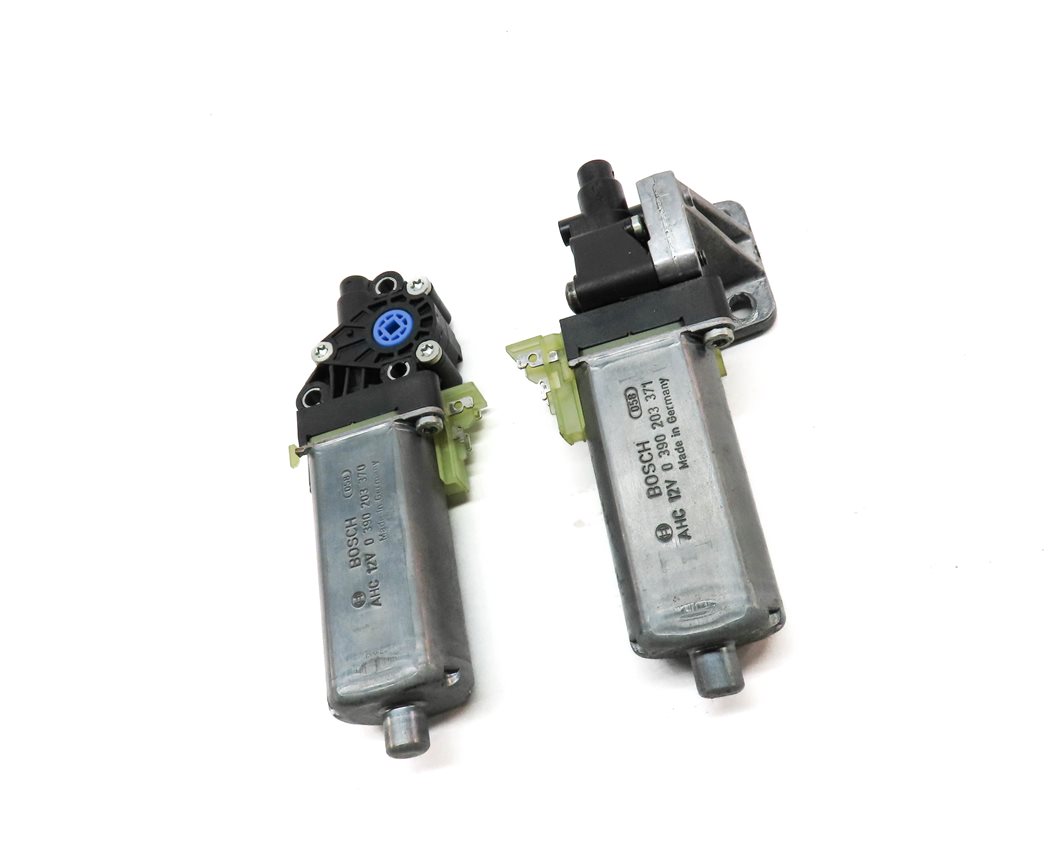 Thumbnail 3: 2010-2012 RANGE ROVER (L322) POWER STEERING COLUMN ADJUSTMENT MOTOR SET