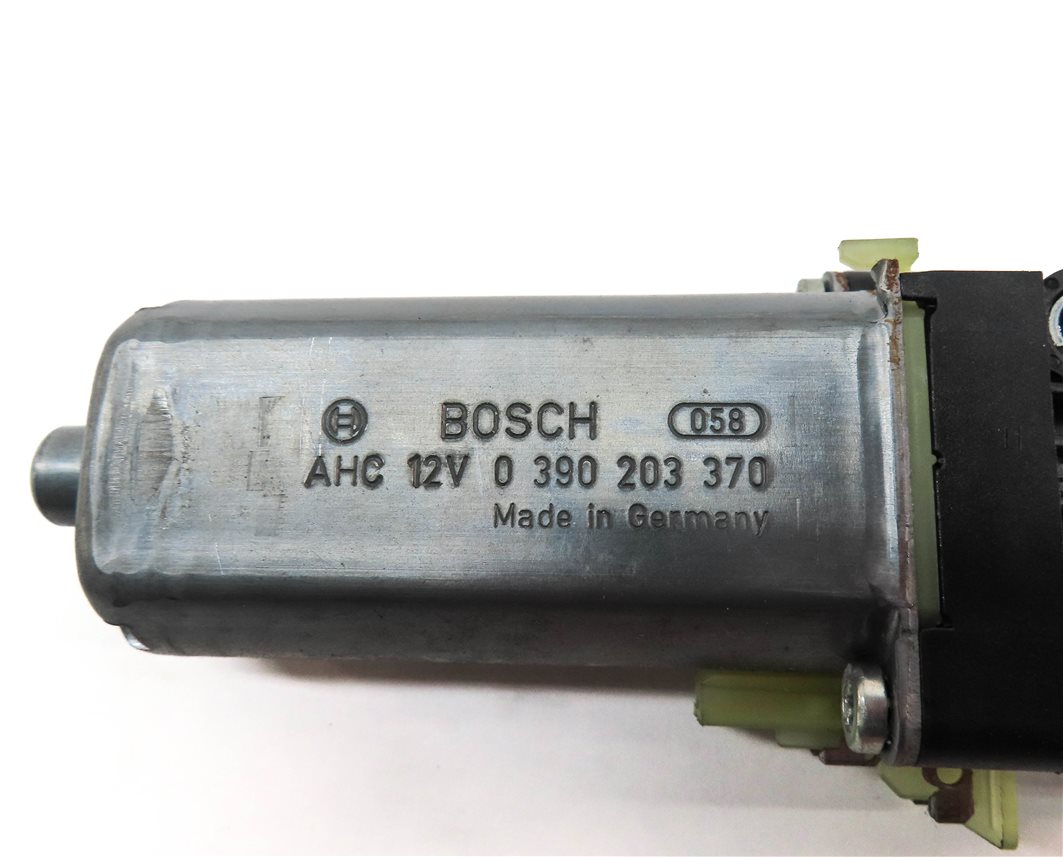 Thumbnail 9: 2010-2012 RANGE ROVER (L322) POWER STEERING COLUMN ADJUSTMENT MOTOR SET