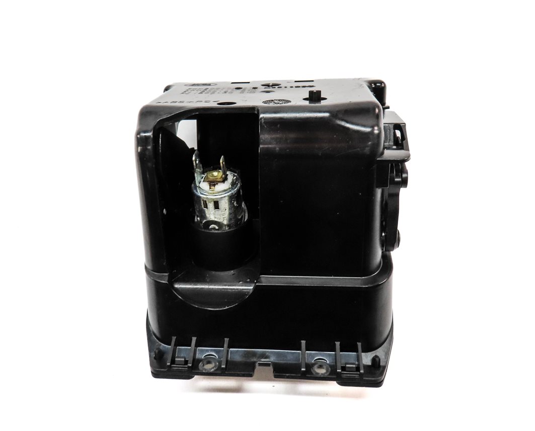 Thumbnail 5: 2010 RANGE ROVER (L322) FRONT CENTER CONSOLE ASH TRAY COMPARTMENT