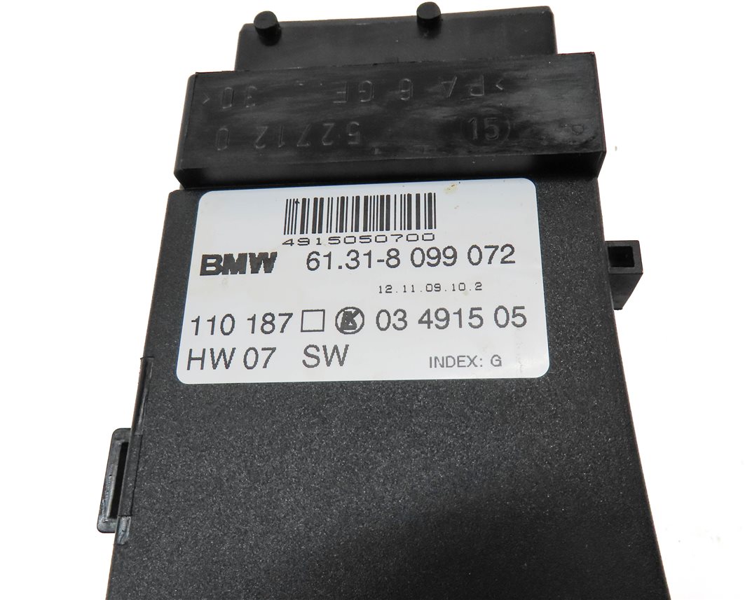 Thumbnail 5: 2010 RANGE ROVER (L322) FRONT RIGHT PASSENGER SEAT ADJUST SWITCH BUTTON