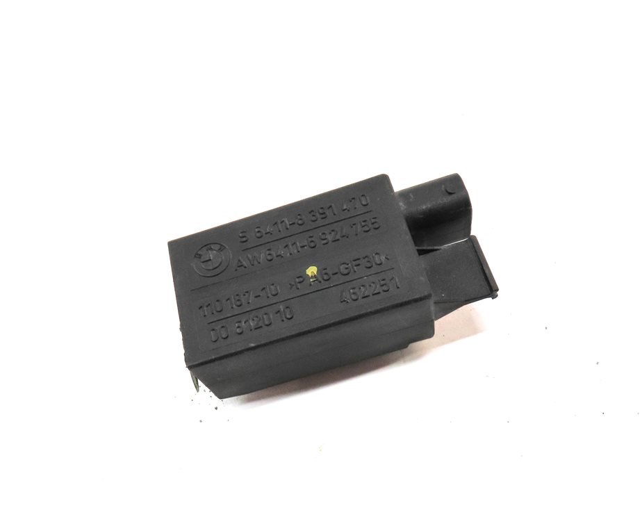 Thumbnail 3: 2010 RANGE ROVER (L322) AUC COOLING FAN SENSOR SWITCH