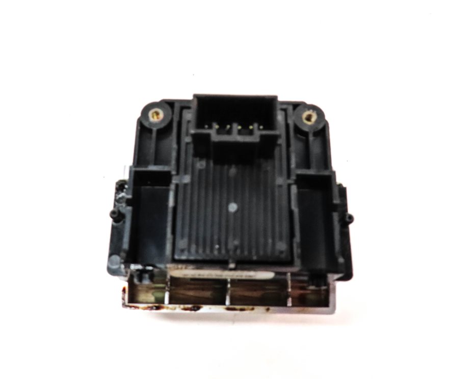 Thumbnail 5: 2010 RANGE ROVER (L322) EMERGENCY ELECTRONIC PARKING BRAKE SWITCH BUTTON
