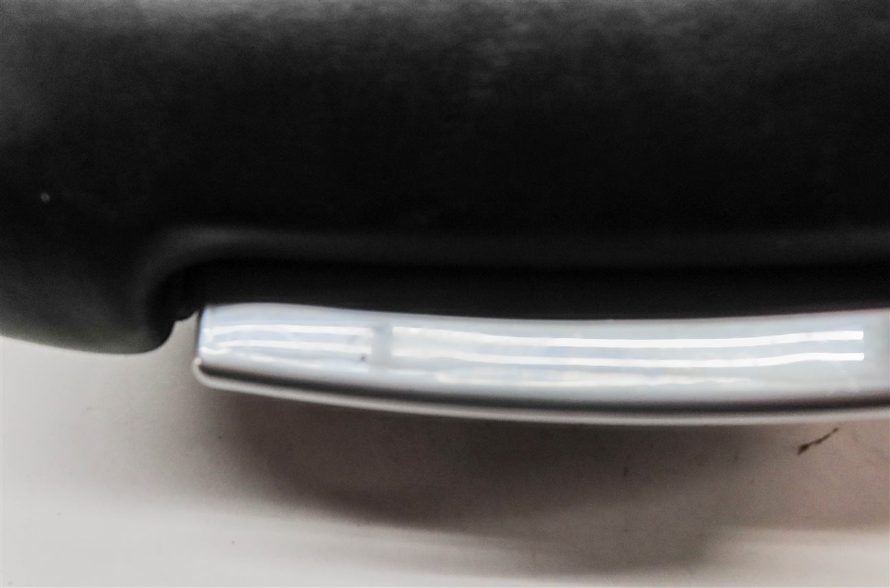 Thumbnail 7: 07-12 RANGE ROVER (L322) FRONT CENTER CONSOLE ARMREST LID (JET BLACK LEATHER)