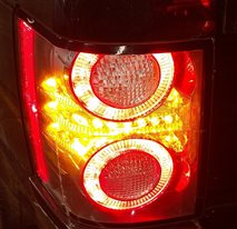 Thumbnail 2: 10-11 RANGE ROVER (L322) LEFT DRIVER TAILLIGHT BRAKE LIGHT LAMP (GRAY HOUSING)