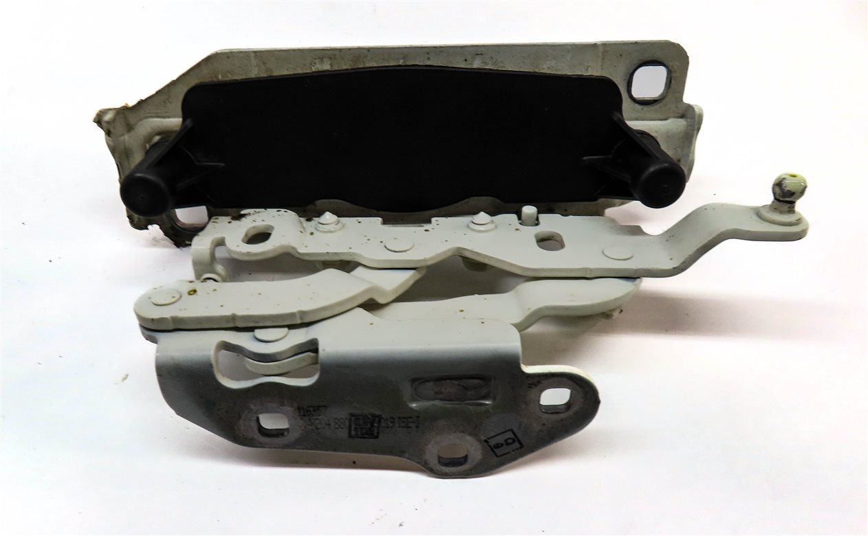 Thumbnail 5: 10-17 MERCEDES C250 C350 E250 E350 E400 E550 (C204 W212) HOOD HINGE SET (White)