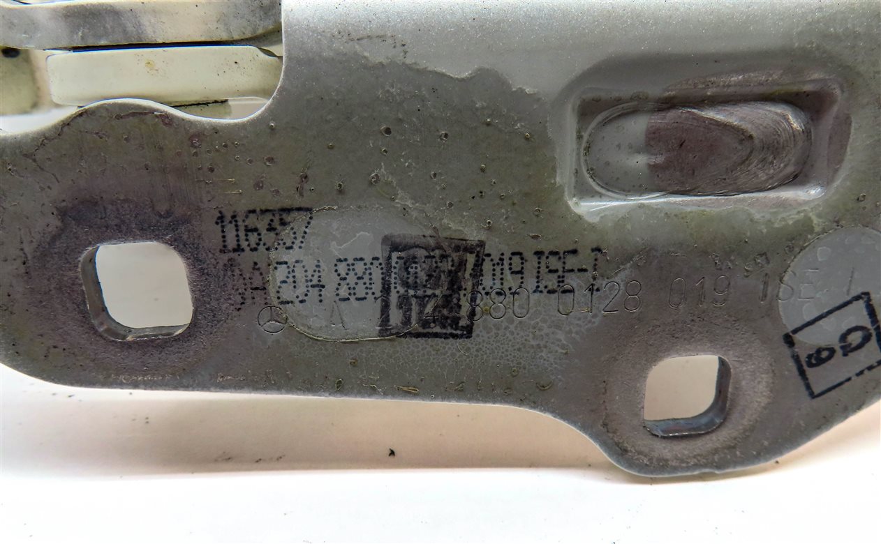 Thumbnail 6: 10-17 MERCEDES C250 C350 E250 E350 E400 E550 (C204 W212) HOOD HINGE SET (White)